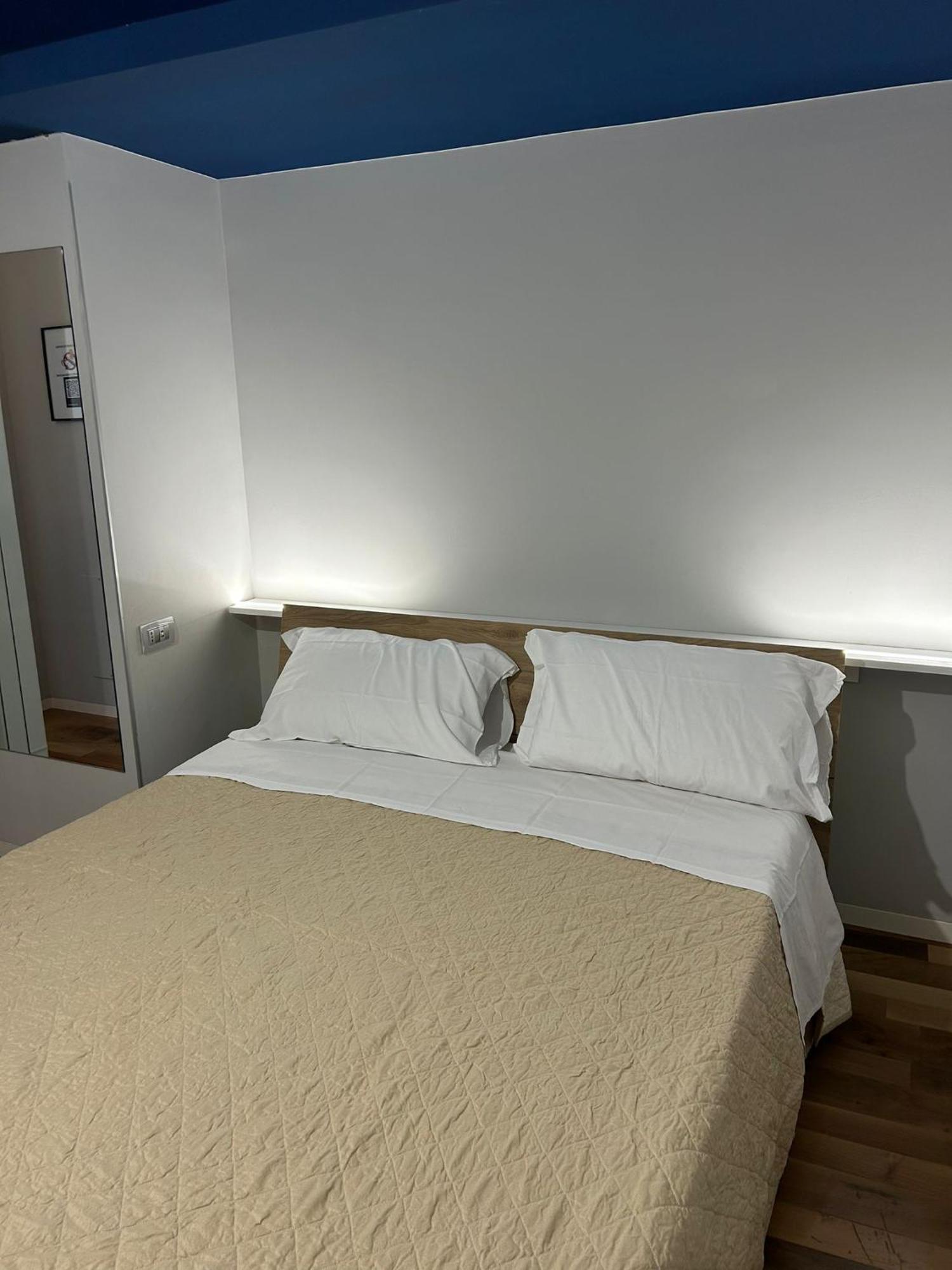 B&B Serangi - Il Piacere Di Sentirsi A Casa Cercola Exterior foto